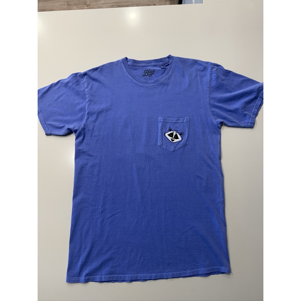 Blue 84 Red Rocks Park & Amphitheatre Raccoon Pocket T-Shirt L Blue Cotton